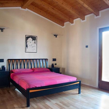 Guesthouse "Villa Tamas" Limone sul Garda Eksteriør billede