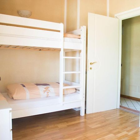 Guesthouse "Villa Tamas" Limone sul Garda Eksteriør billede