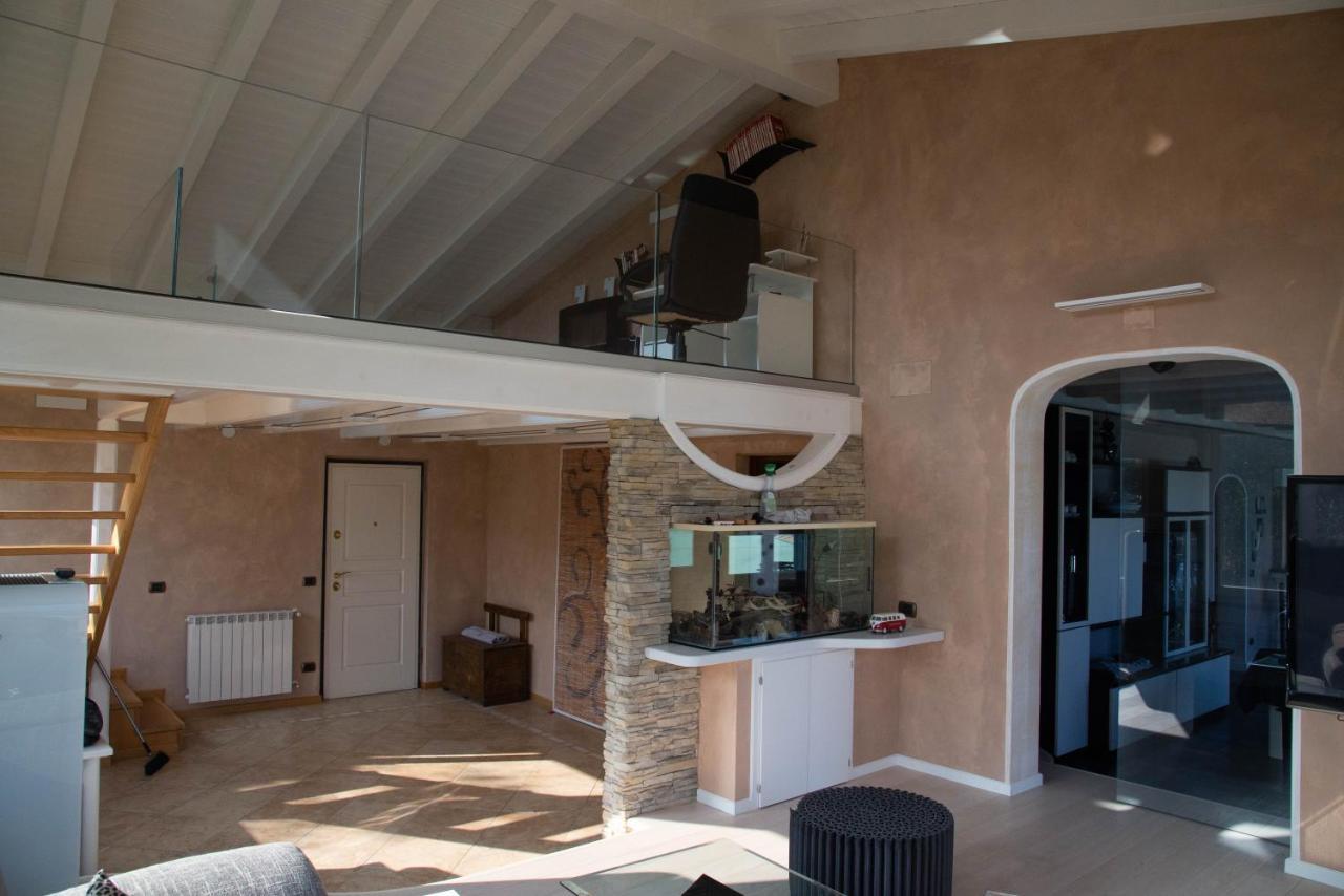 Guesthouse "Villa Tamas" Limone sul Garda Eksteriør billede