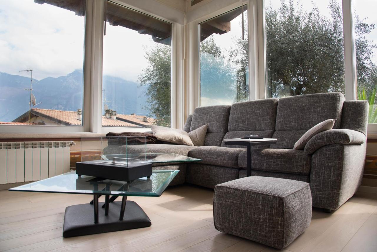 Guesthouse "Villa Tamas" Limone sul Garda Eksteriør billede